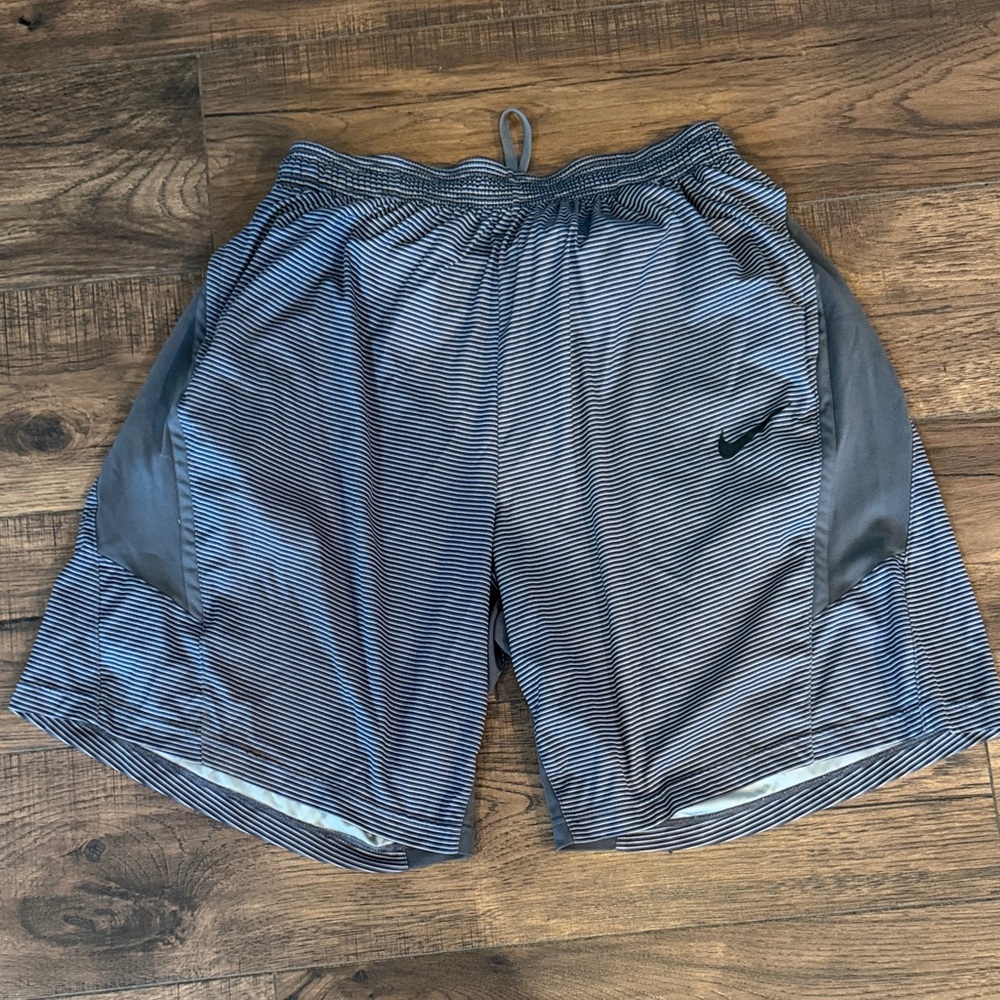 Men's Nike Gray Striped Athletic Shorts